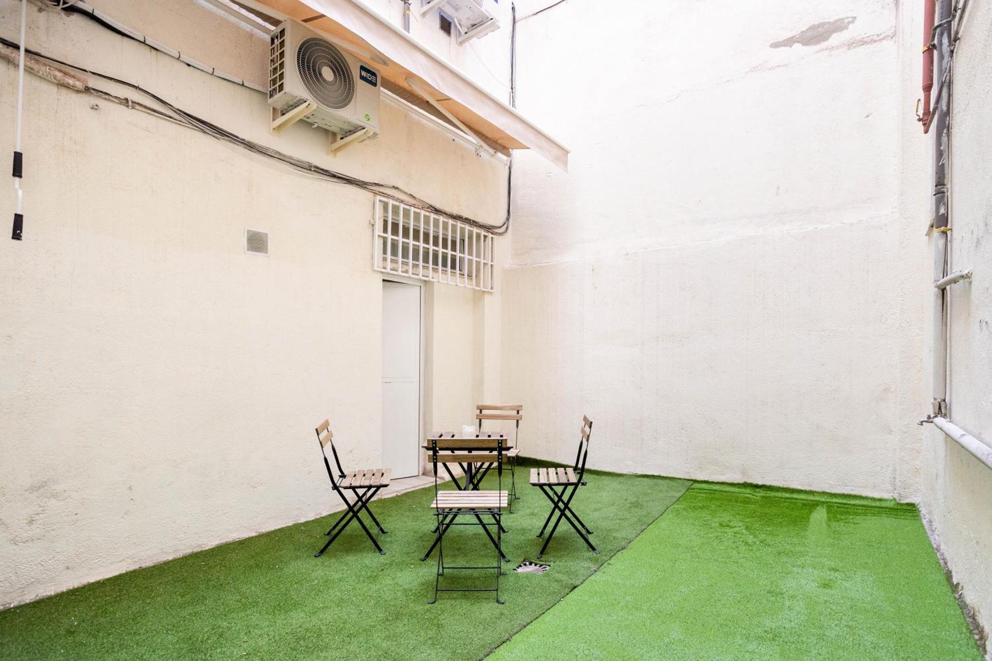 Apartment Loft Reformado En Marques De Vadillo Con Patio Privado